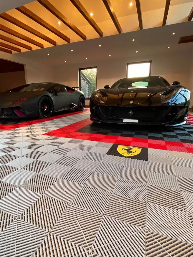 Modulux Tiles | Red - Modulux