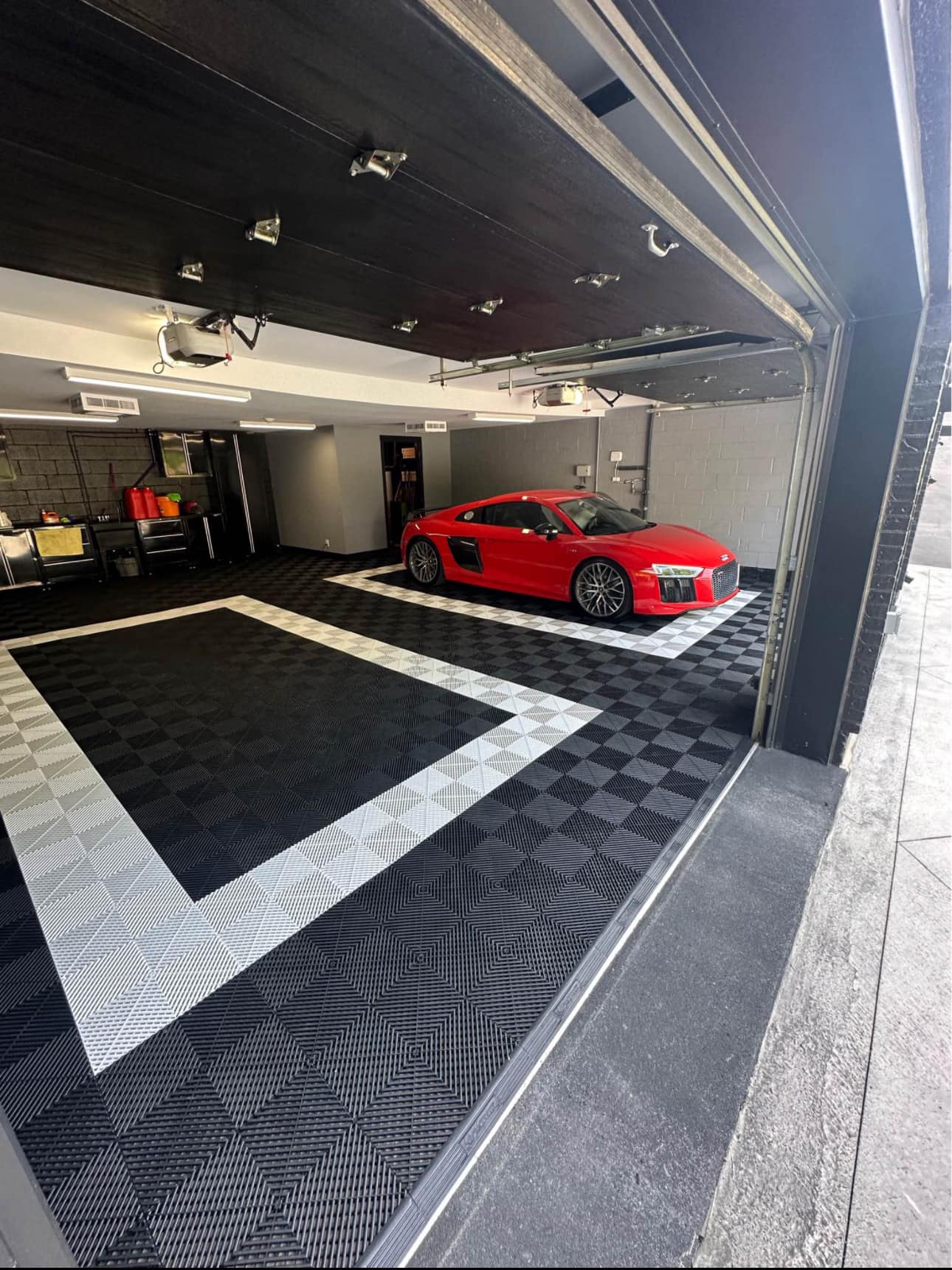 Modulux Tiles | Black - Modulux